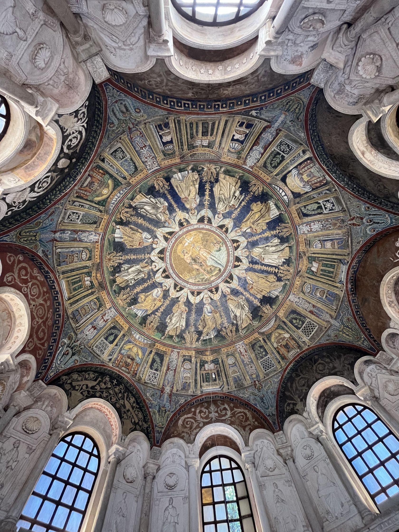 Die Decke des Baptisterium